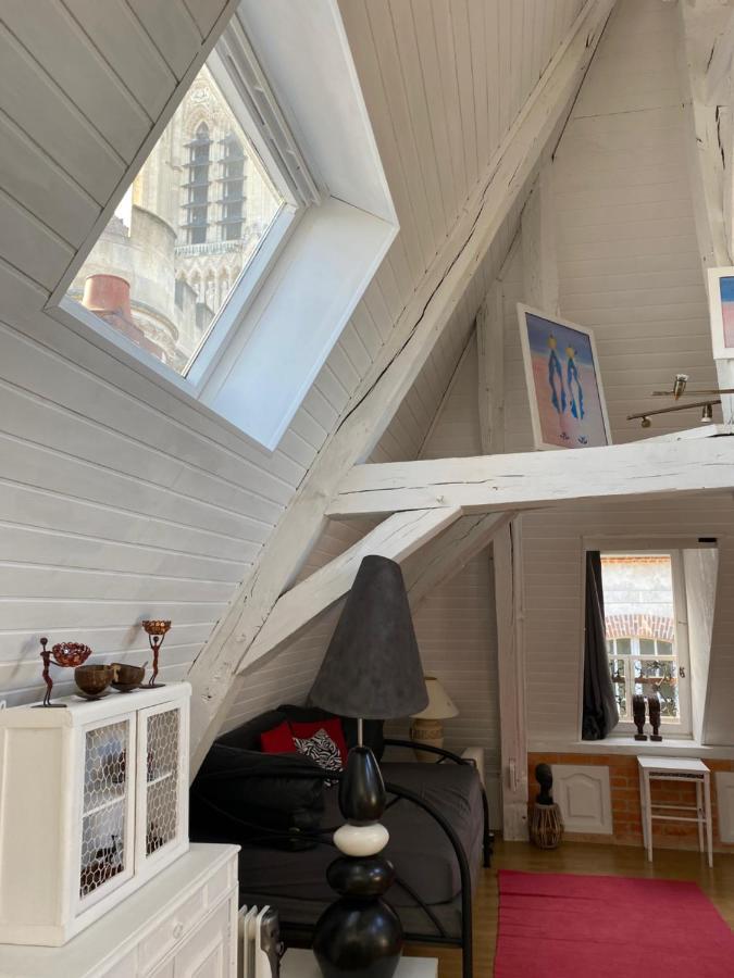 Loft De Lancelot City Center Sens Esterno foto