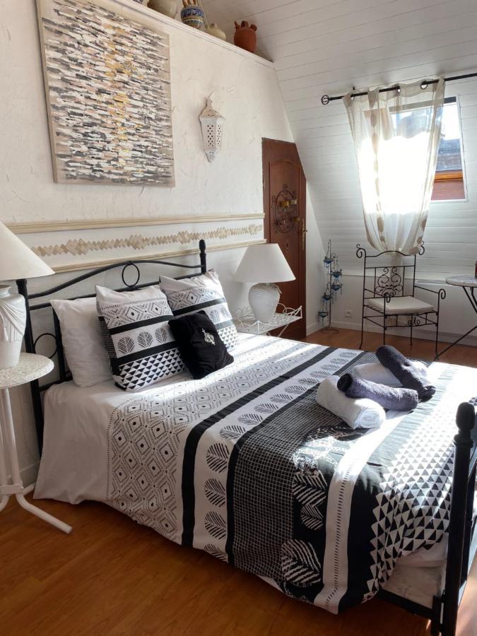 Loft De Lancelot City Center Sens Esterno foto