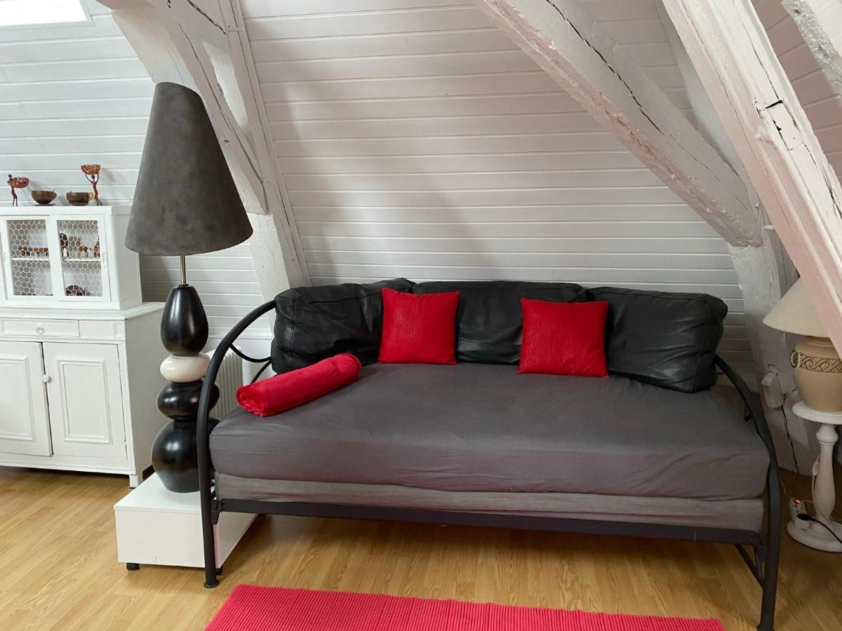 Loft De Lancelot City Center Sens Esterno foto